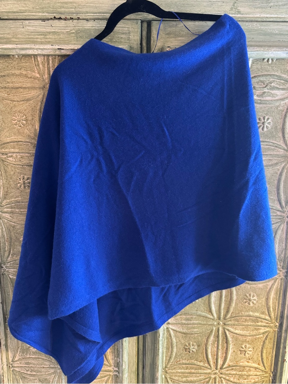 Halogen blue cashmere poncho